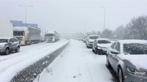 Schneechaos in Großbritannien