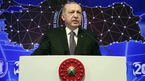 Erdogan äußert Manipulationsverdacht nach Lira-Absturz