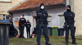 Bundesweite Razzien gegen mutmaßliche Neonazi-Gruppe