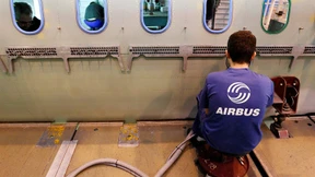 Airbus verschmilzt Holding und Flugzeugsparte