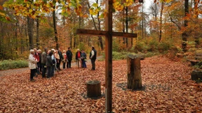 Streit um Kommerzialisierung von Bestattungen