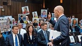 Der Boeing-Chef entschuldigt sich