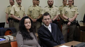 Die bürgerliche Fassade des Terrors