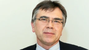 Der Laudator der Kanzlerin