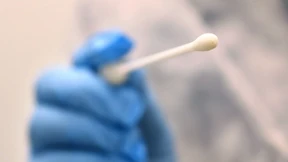 Corona-Tests kosten von Montag an Geld