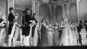 Dann geh’n wir eben ins Theater