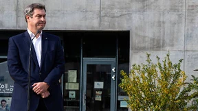 Söder will 250 Euro Bußgeld für Maskenverweigerer