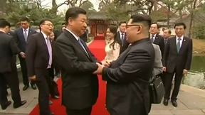 Der kleine Bruder kommt zum Rapport