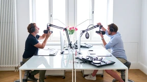 Am Mikrofon durch die Krise