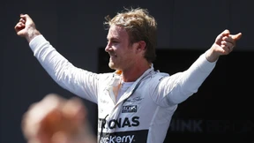 Rosberg führt Ferrari vor
