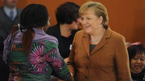 Merkel will mehr Einwanderer im öffentlichen Dienst