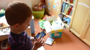 Die digitale Versuchung in der Hosentasche