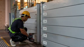 Hongkong streicht Hunderte Flüge wegen Supertaifun Ragasa