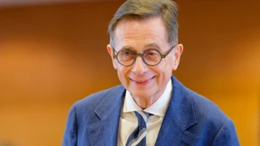 Anwaltsnotare dürfen nach dem 70. Geburtstag arbeiten