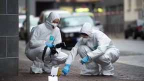 Messerstecher verletzt mehrere Personen schwer