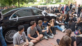 Lorz will mit Gymnasien über Kürzungen reden