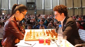 Eine Frau zeigt es den Männern