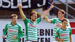 Fürth rettet in letzter Sekunde Platz zwei