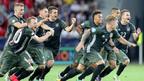 Die U 21 tritt aus dem Schatten