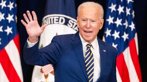 Biden in Trumps Fußstapfen