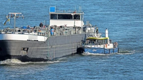 Müllschlucker für giftige Gase vom Schiff