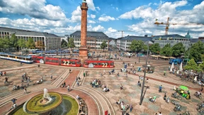 Ein Favorit und neun Herausforderer