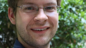 Welche deutschen Männer heiraten Frauen aus armen Ländern?