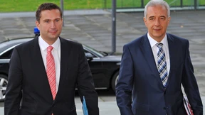 CDU und SPD unterzeichnen Koalitionsvertrag