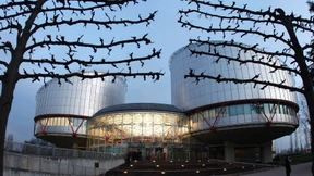 Verbot von Samen- und Eizellenspenden bestätigt