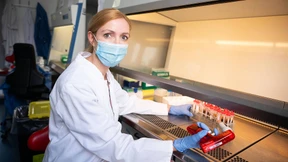 Ciesek: Von Impfstoff nicht zu viel erwarten