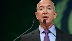 Jeff Bezos schimpft mit Joe Biden