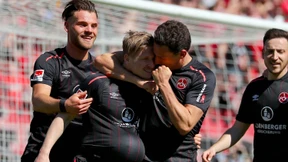 Der „Club“ trägt schwarz und siegt