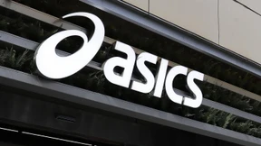 Sportgeschäft zeigt stundenlang Pornos im Schaufenster