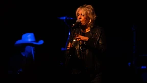 Sie bringt die Band wieder zusammen