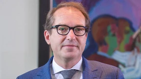 Dobrindt: Pkw-Maut kommt erst nach der Wahl