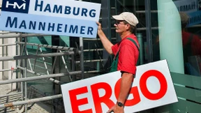 Sag mir Deine Lieblingsfarbe, und ich verkaufe Dir eine Police