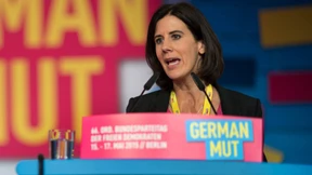 FDP wählt Hoffnungsträgerin Suding in Parteispitze
