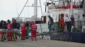 „Alan Kurdi“ legt in Tarent an