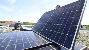 Aus hunderttausend Solardächern wird ein Großkraftwerk
