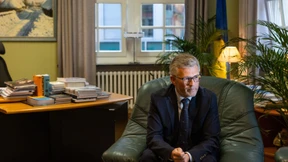 Einer gegen fast alle