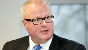 Schwarz-Grün hält an Schuldenbremse fest