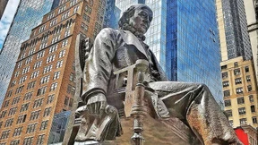 Im Gewühle der Klappstühle