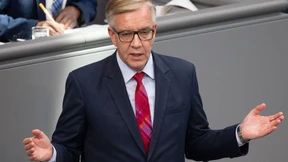 Linke will mit SPD und Grünen über Hartz-IV-Alternativen sprechen