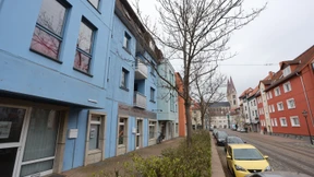 Städte sollen Immobilien zum Schutz der Mieter kaufen