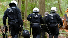 Polizei meldet Fortschritt bei Räumung