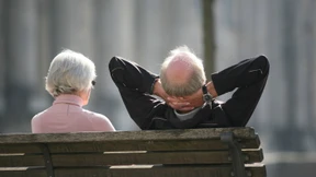 Unternehmen lagern Pensionsverpflichtungen aus