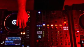 Im Rotlicht machen sich die Hipster breit