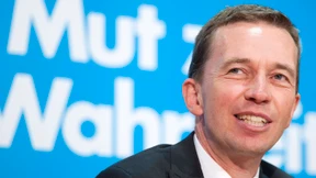 Lucke verteidigt Wahlkampf der AfD