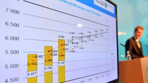 Wie verteilt man 640 Milliarden Euro?  
