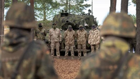 Ausbildung nach dem NATO-Lehrbuch